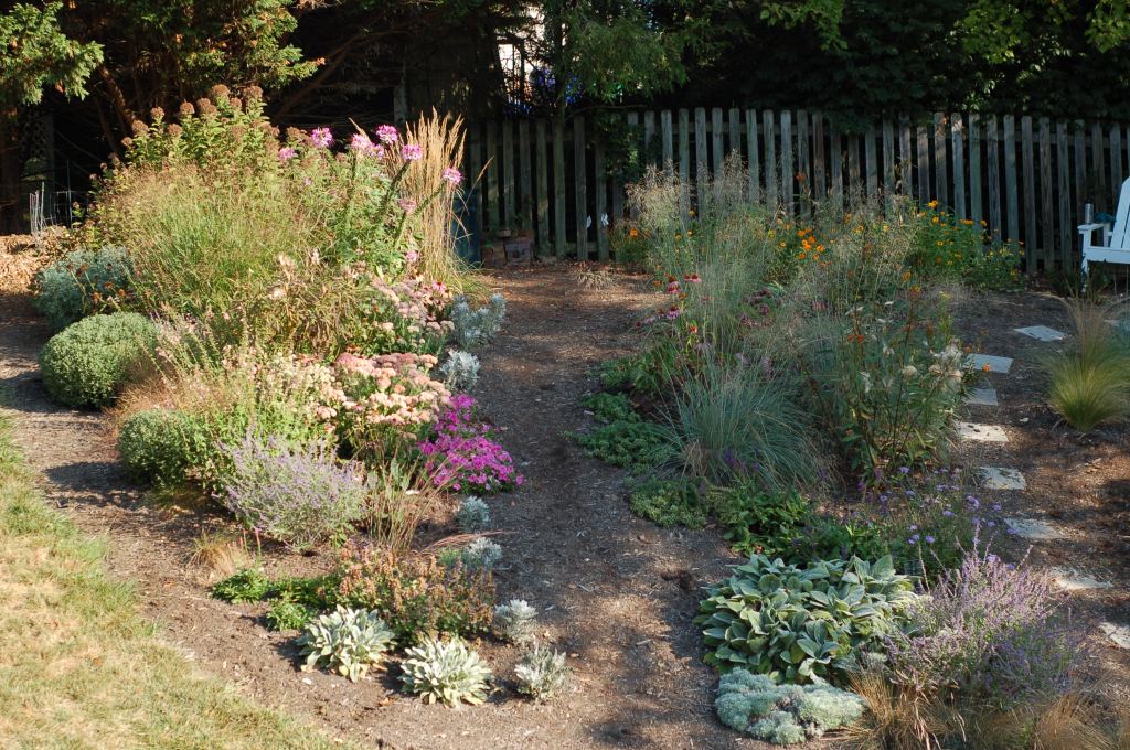 left and middle back bed_0010